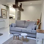 Apartment Begona De Mis Amores 119d1 By R2r Consulting